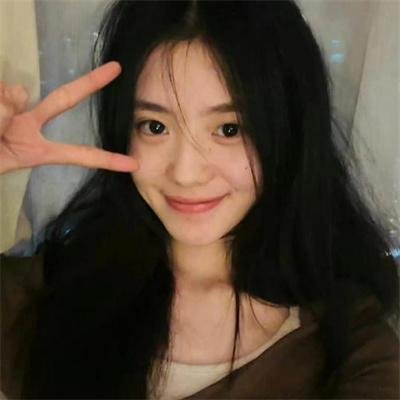 他有一张鲍嘉的脸